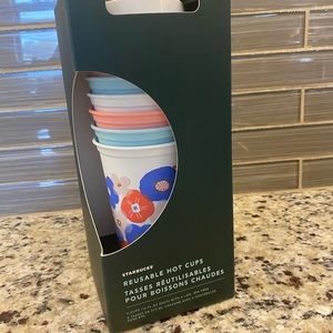 Starbucks reusable cups